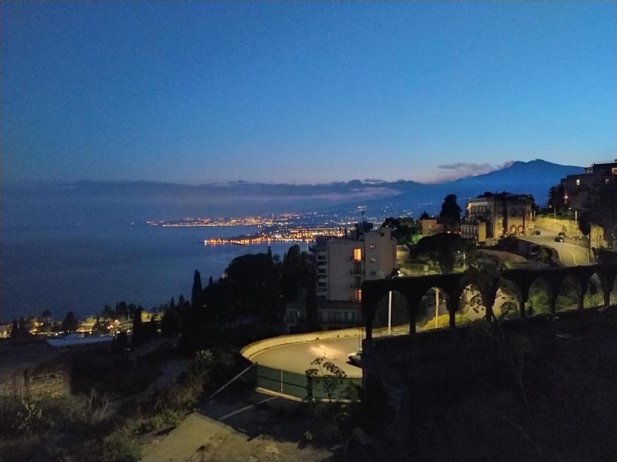 Blue Sky House Bed and Breakfast Taormina Eksteriør billede