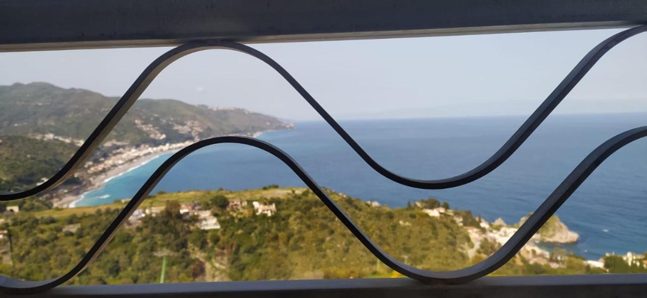 Blue Sky House Bed and Breakfast Taormina Eksteriør billede