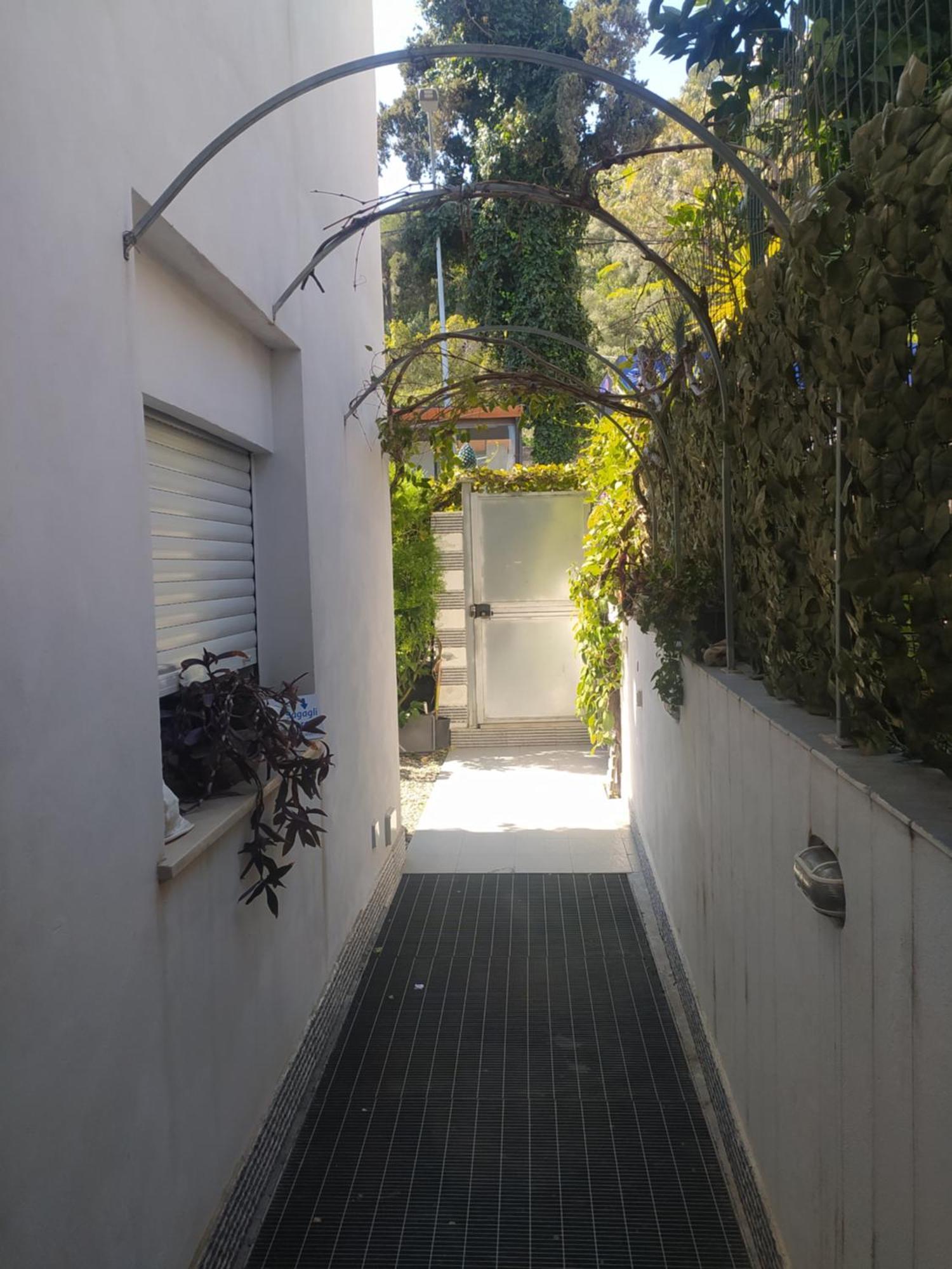 Blue Sky House Bed and Breakfast Taormina Værelse billede