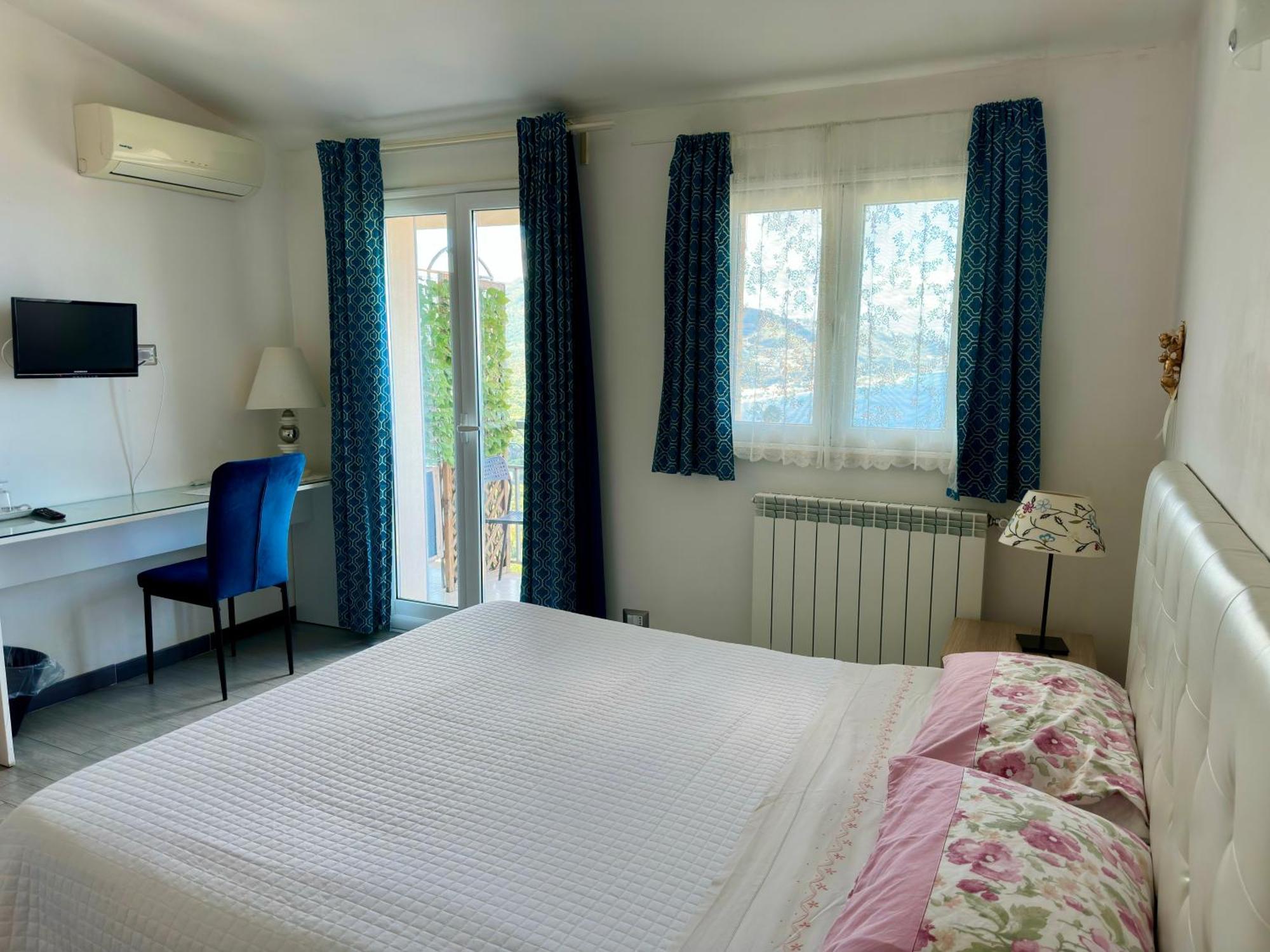 Blue Sky House Bed and Breakfast Taormina Eksteriør billede