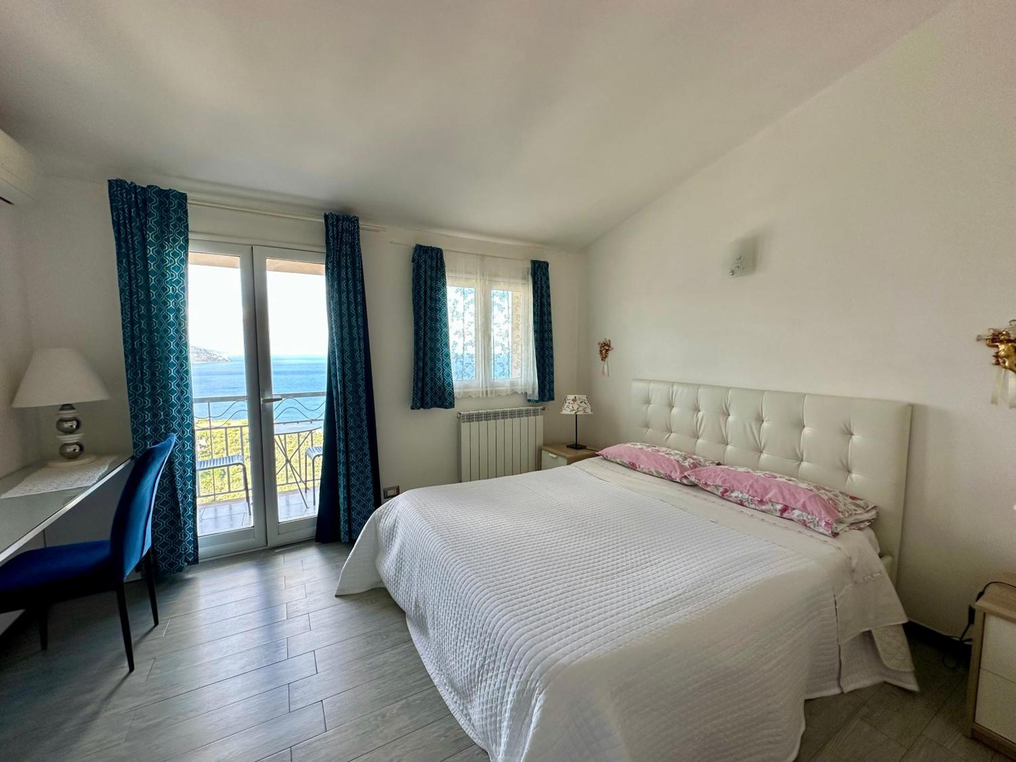 Blue Sky House Bed and Breakfast Taormina Eksteriør billede