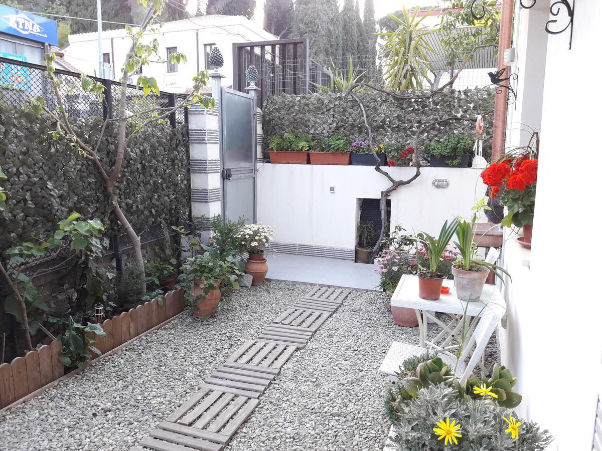 Blue Sky House Bed and Breakfast Taormina Eksteriør billede