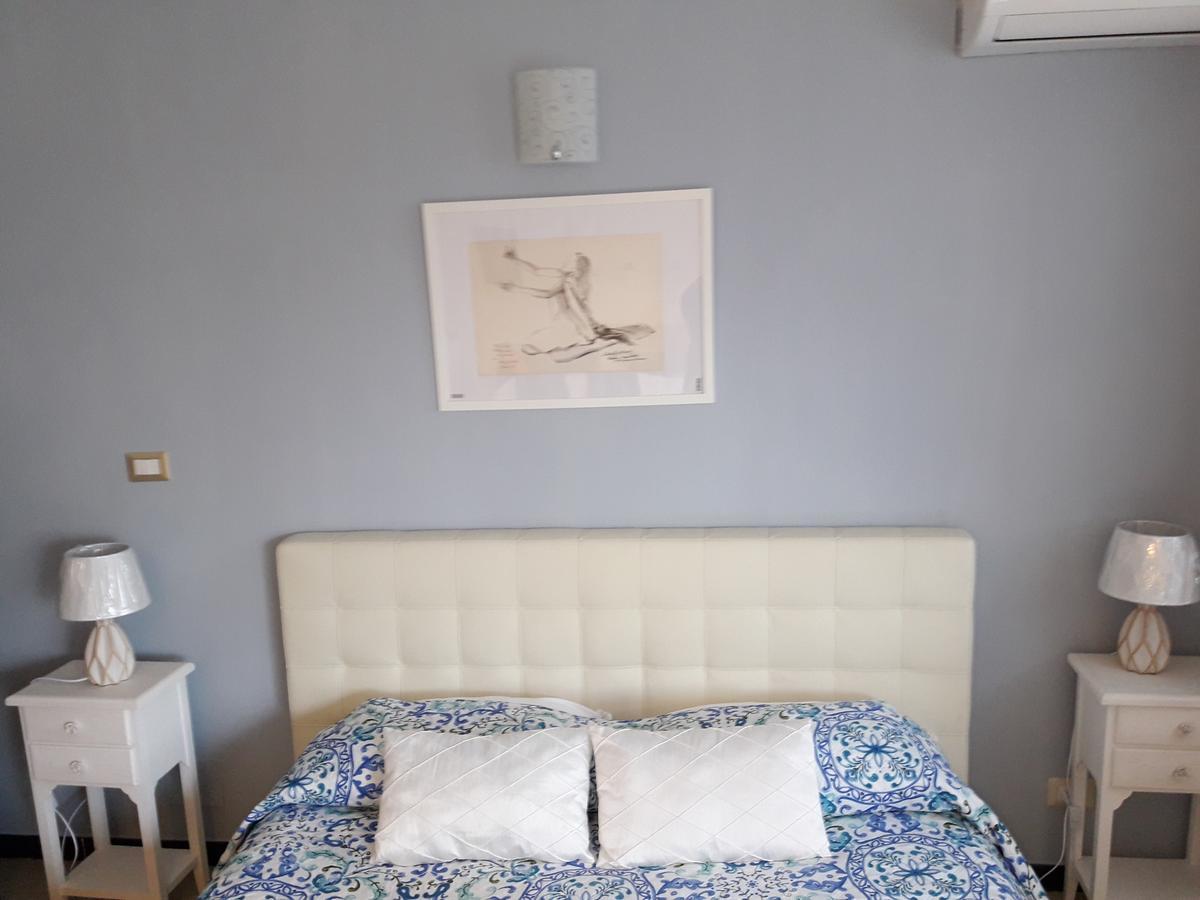 Blue Sky House Bed and Breakfast Taormina Eksteriør billede